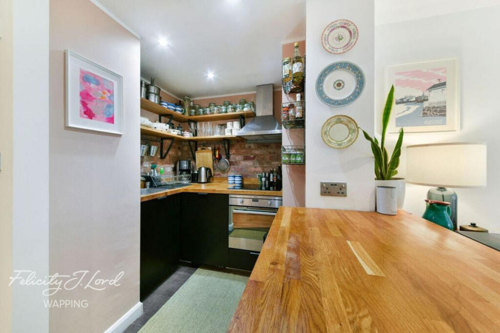 Apartment in London, Ratcliffe, Stepney