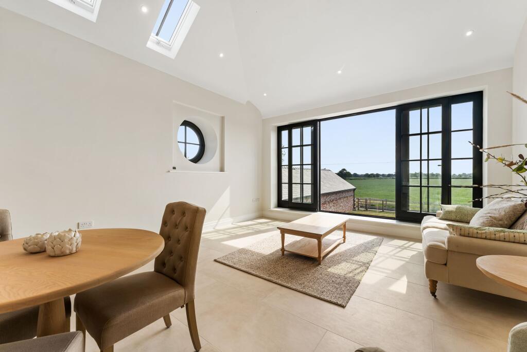 House in Chester, Huntington - View 5