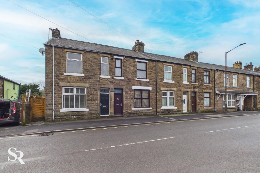 Main image of property: Manchester Road, Chapel-En-Le-Frith, SK23