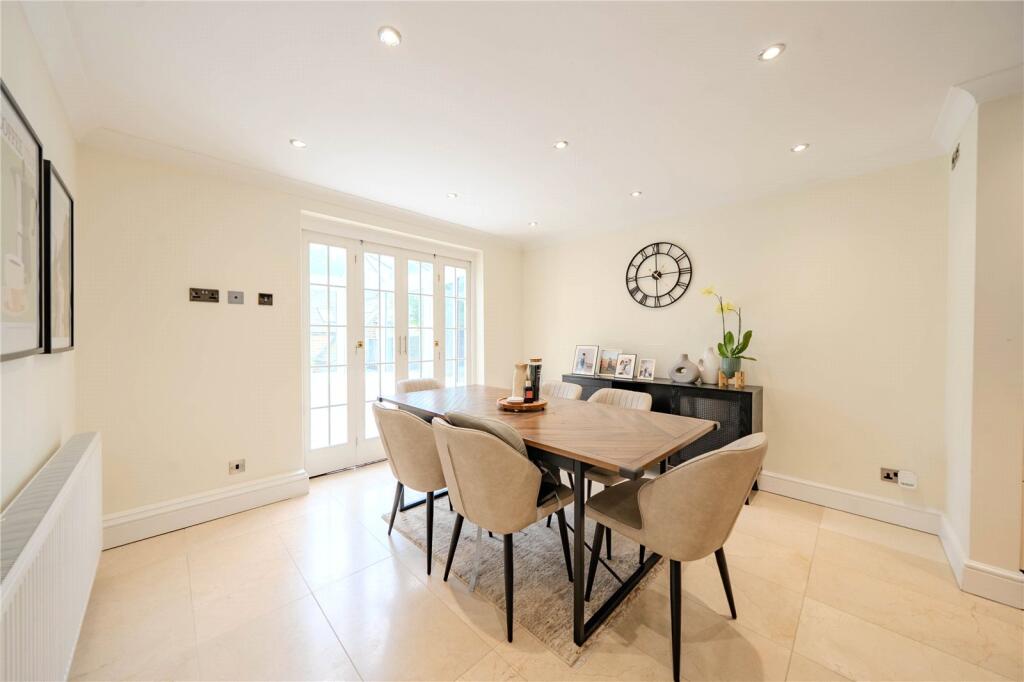 House in Leeds - View 4