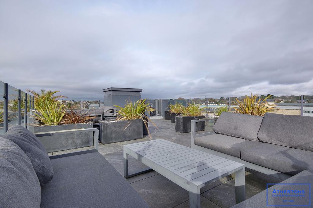 Apartment in Poole, Longfleet - View 4
