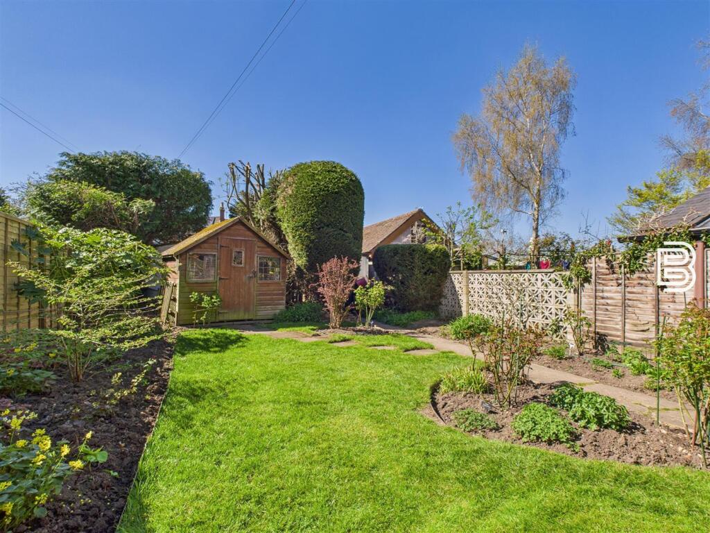 House in Rugby, New Bilton - View 4