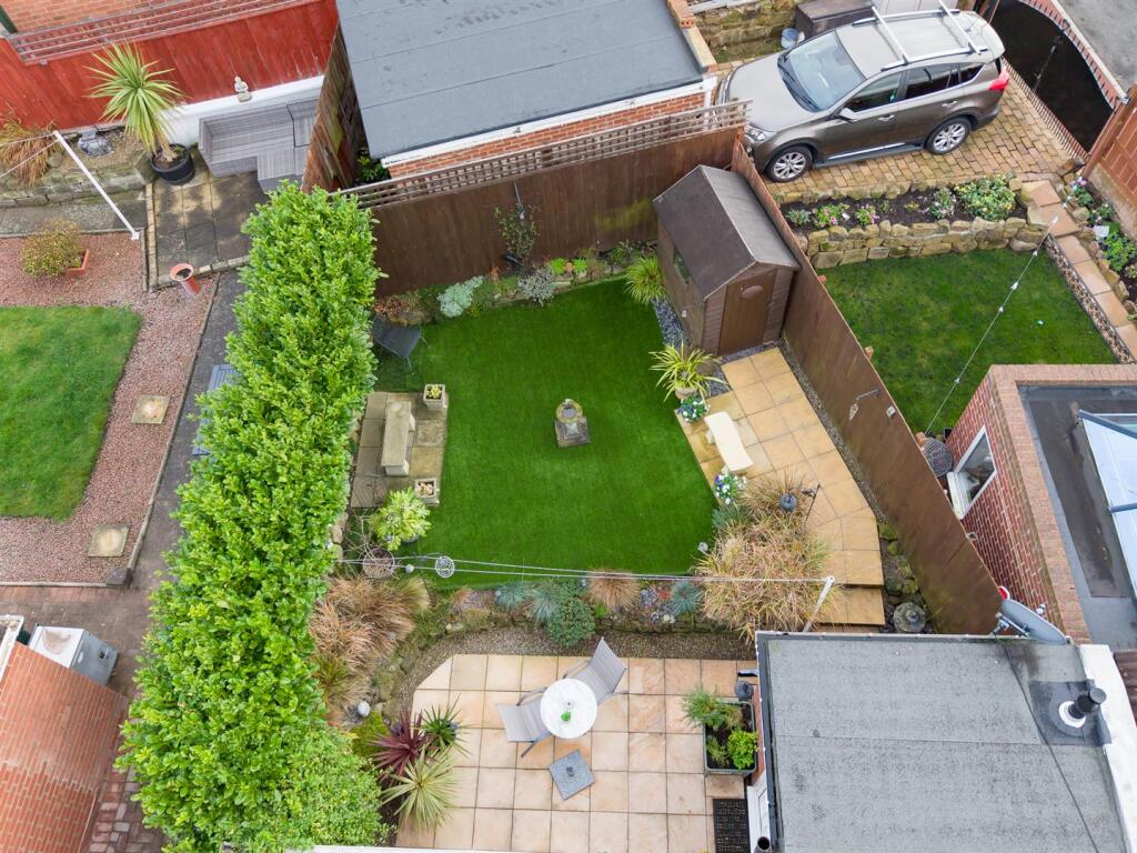 Hilldyke, Gateshead, NE9 7HQ photo 3