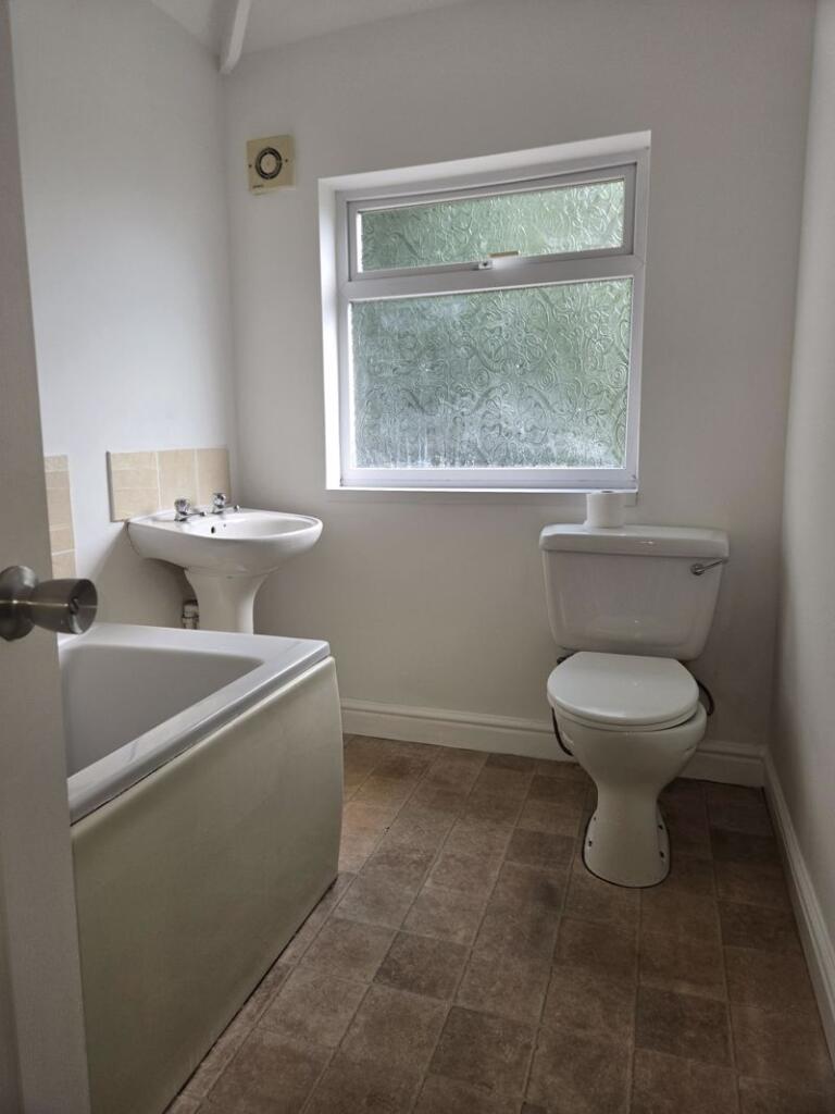 Additional image 8 of Woodleigh Avenue, Harborne, Birmingham B17 0NJ