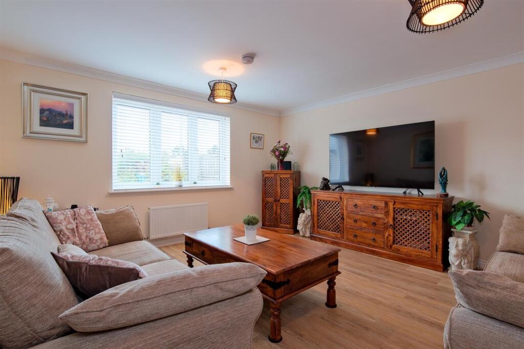 House in Newarthill, Legbranock - View 2