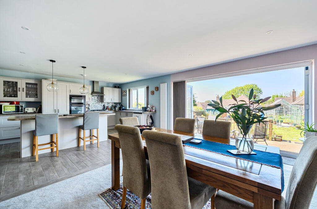 House in Brighton - View 3