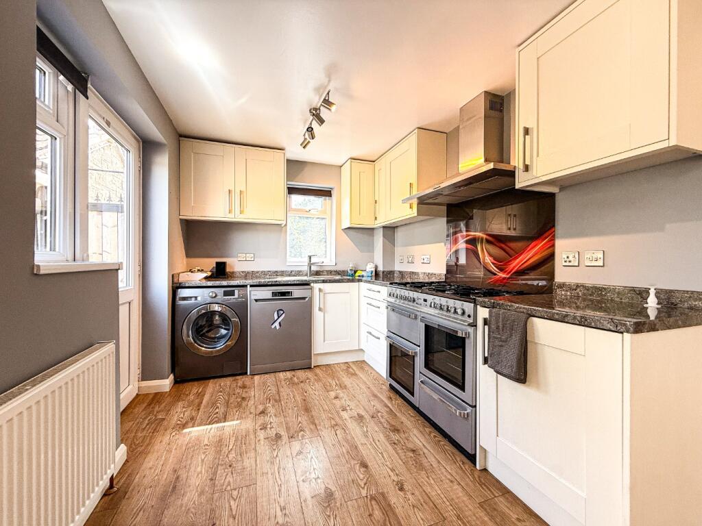 House in Bridgwater, East Bower, Somerset - View 2