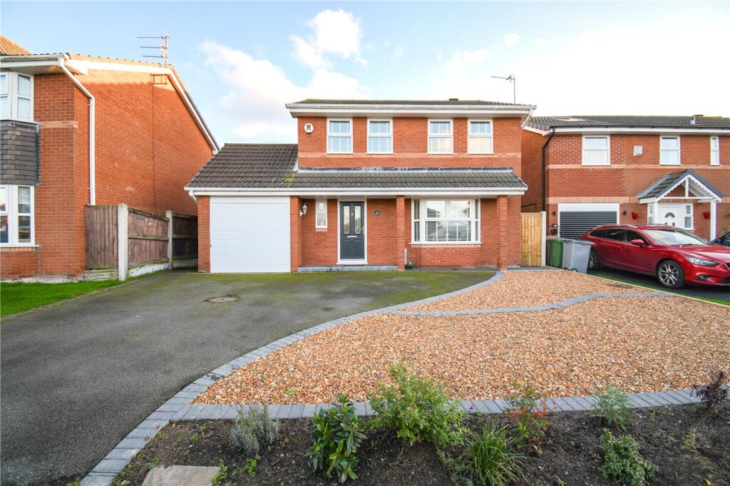 Main image of property: Kinnerton Close, Moreton, Wirral