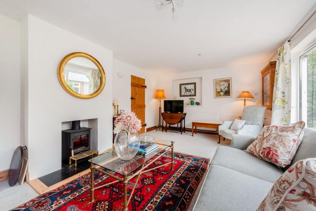 House in Chichester, North Mundham - More