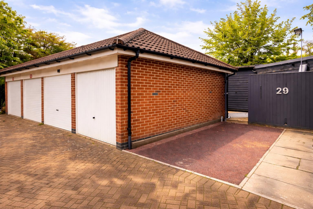 Additional image 30 of Node Way Gardens, Welwyn