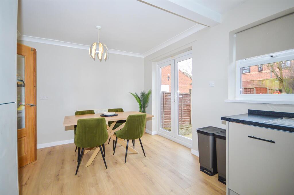 Kingsway Court, Ossett photo 3