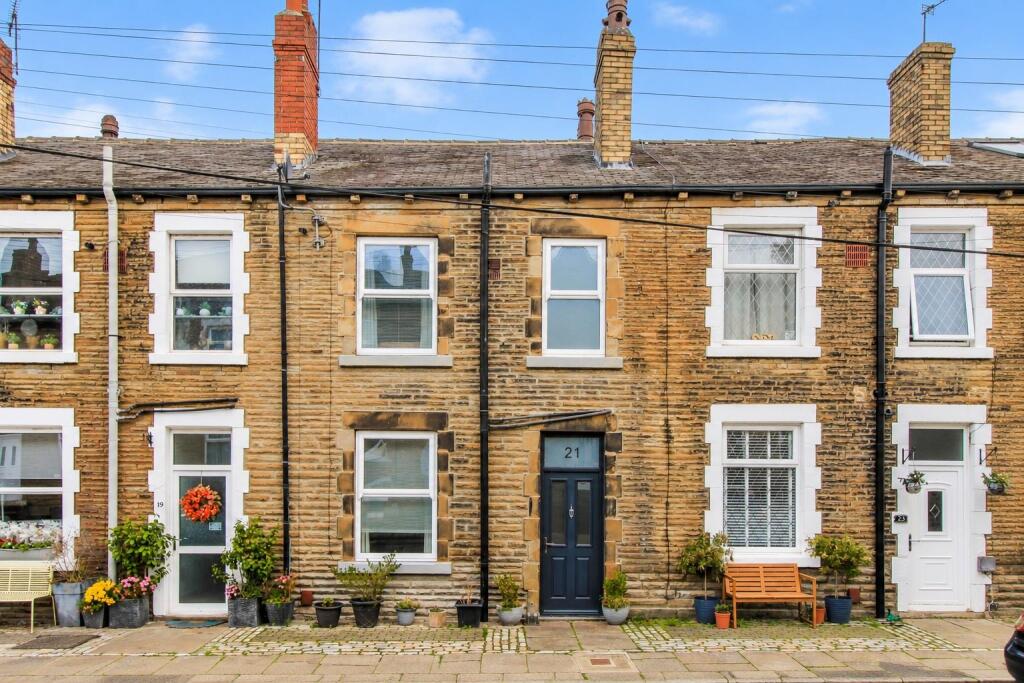2-bed terraced on Queen Street, East Ardsley, Wakefield, £185,000