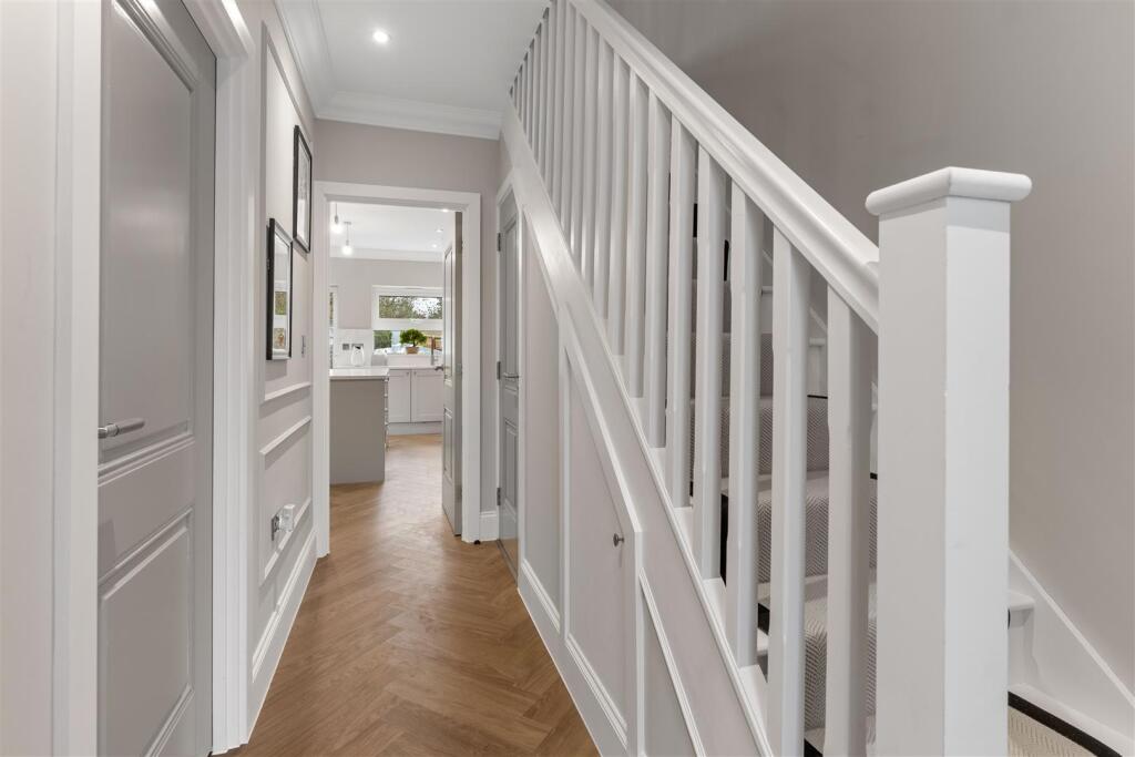 Main image of property: 51 Beresford Avenue, Whetstone