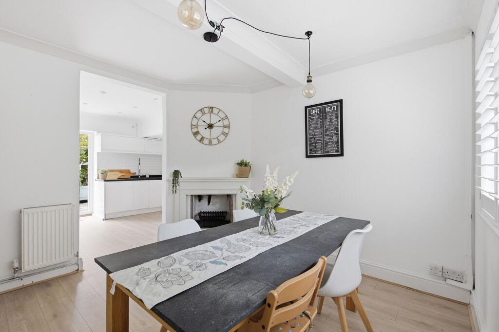 House in Tonbridge - View 4