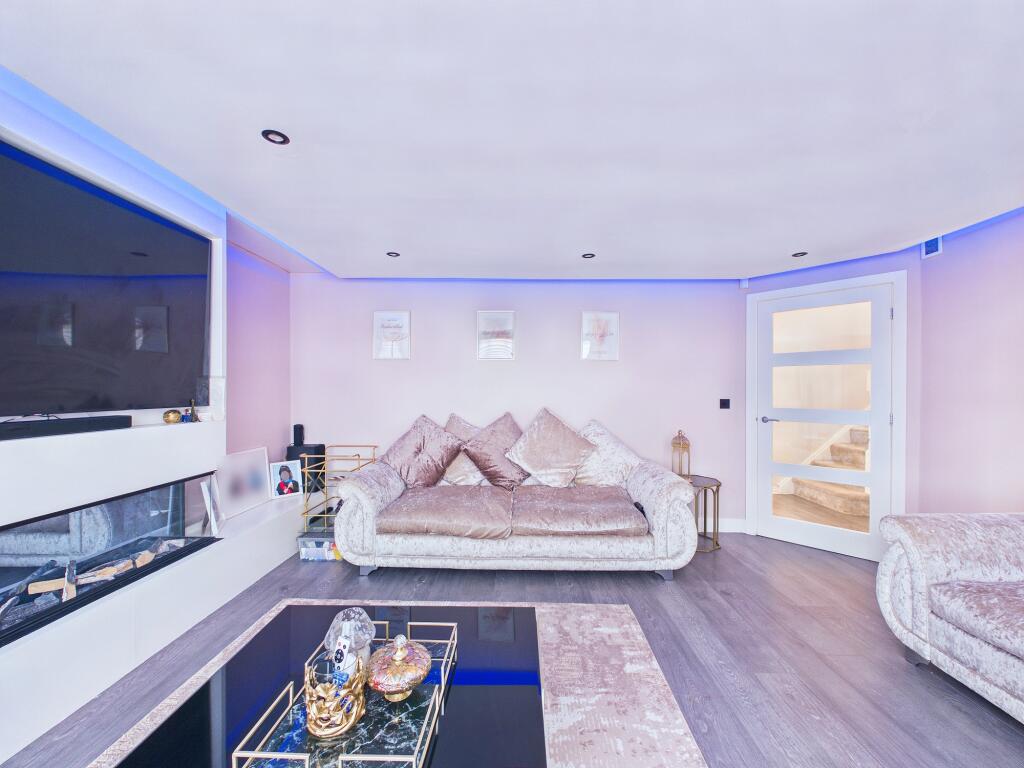 House in Warrington - View 5