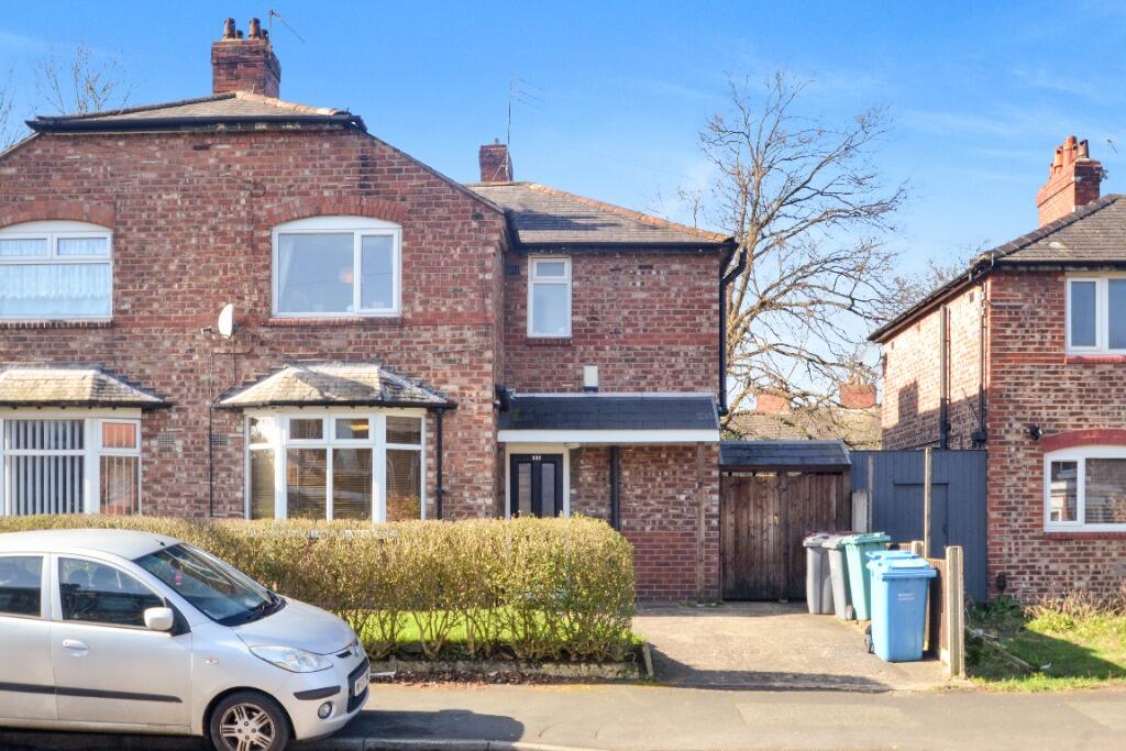 Main image of property: Yew Tree Road, Withington, Manchester, M20