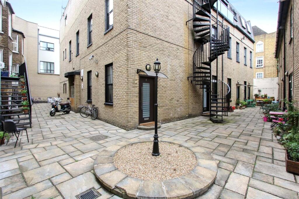 Main image of property: Shore Road, London, E9