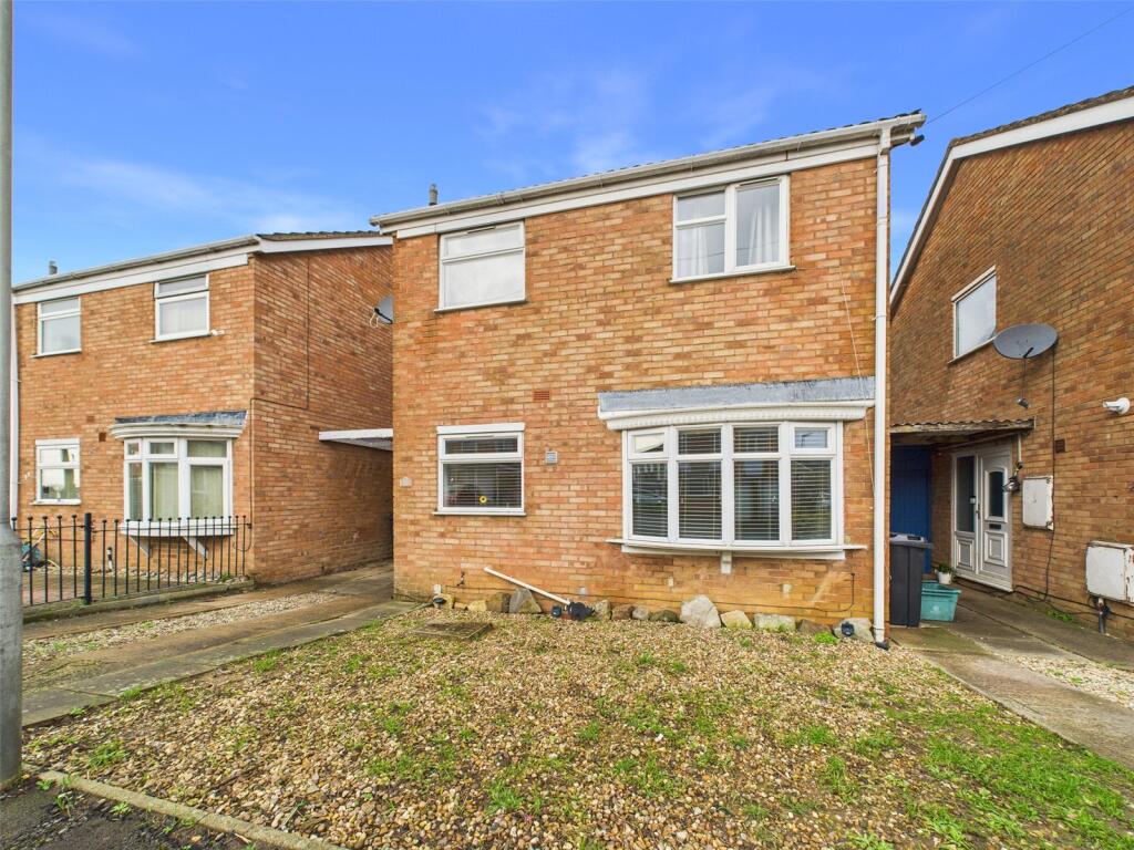 Main image of property: Hadow Way, Quedgeley, Gloucester, Gloucestershire, GL2