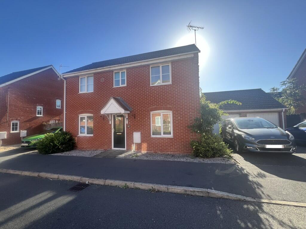 3-bed detached on Gull Way, Chatteris, Cambs. PE16 6DT, £280,000