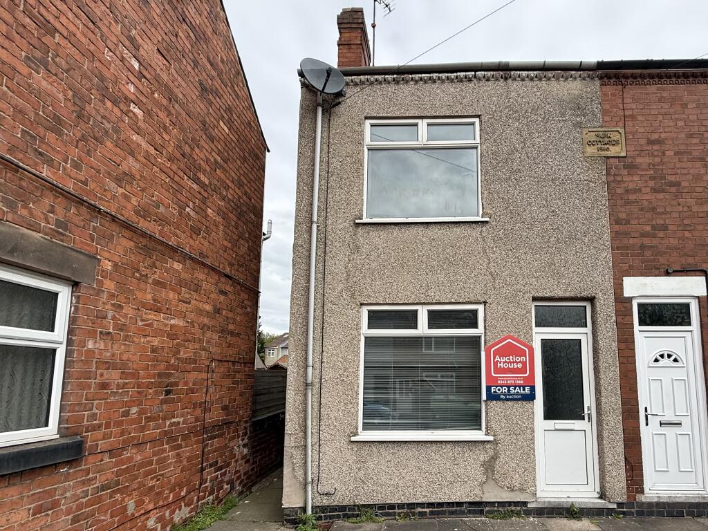 Main image of property: 22 Park Street, Alfreton, Derbyshire DE55 7JE