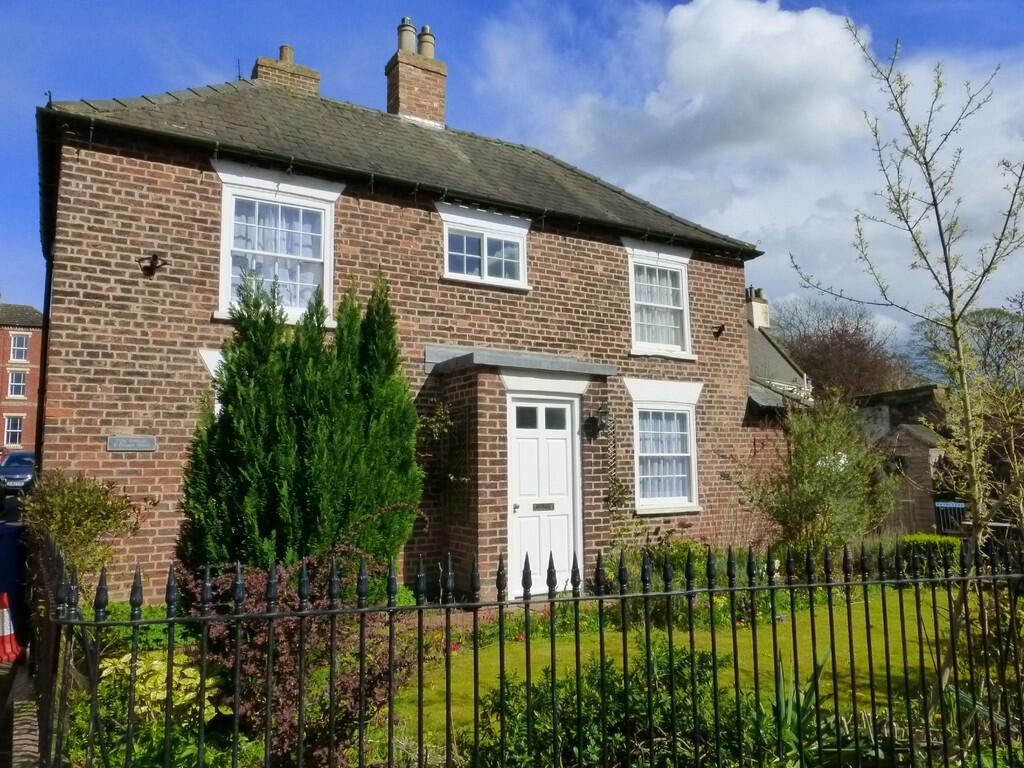 Main image of property: Church Street, Caistor, LN7 6UG