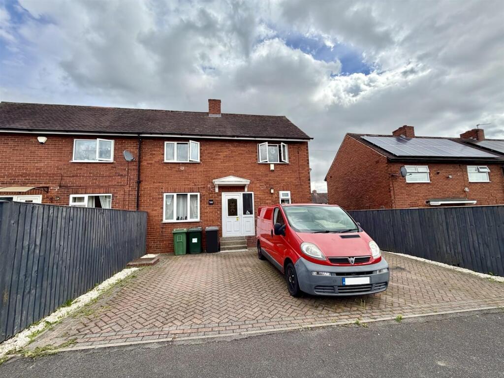 Main image of property: London Park, Mirfield