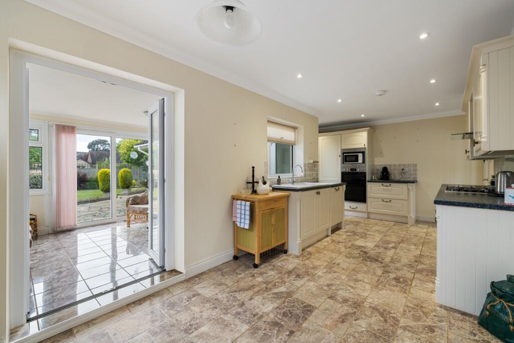 Singleton Close, Aldwick, Bognor Regis, West Sussex, PO21 - View 3
