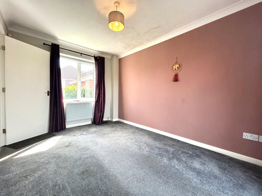 The Ploughlands,  Ashton, PR2 photo 2