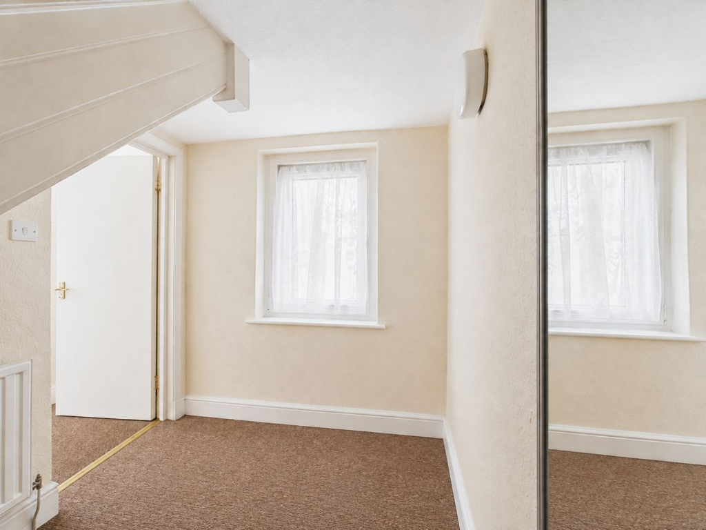 Apartment in Weston-super-Mare, North Somerset - View 5