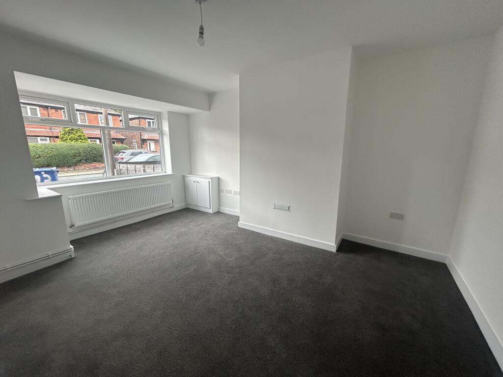 Coniston Drive, Bury photo 4