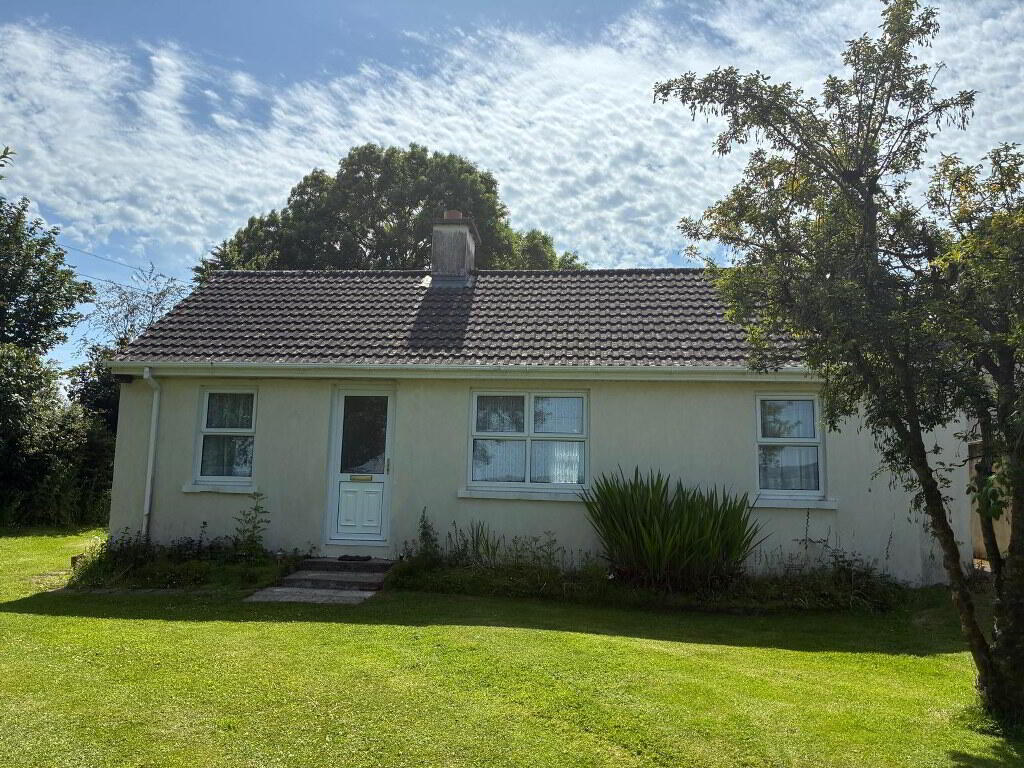 Main image of property: Ballinamuck, Dungarvan