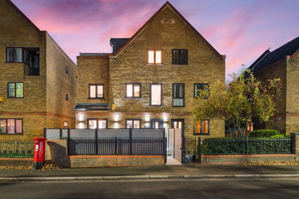 4-bed semi-detached on Redriff Road, Surrey Quays, London, SE16, £1,500,000