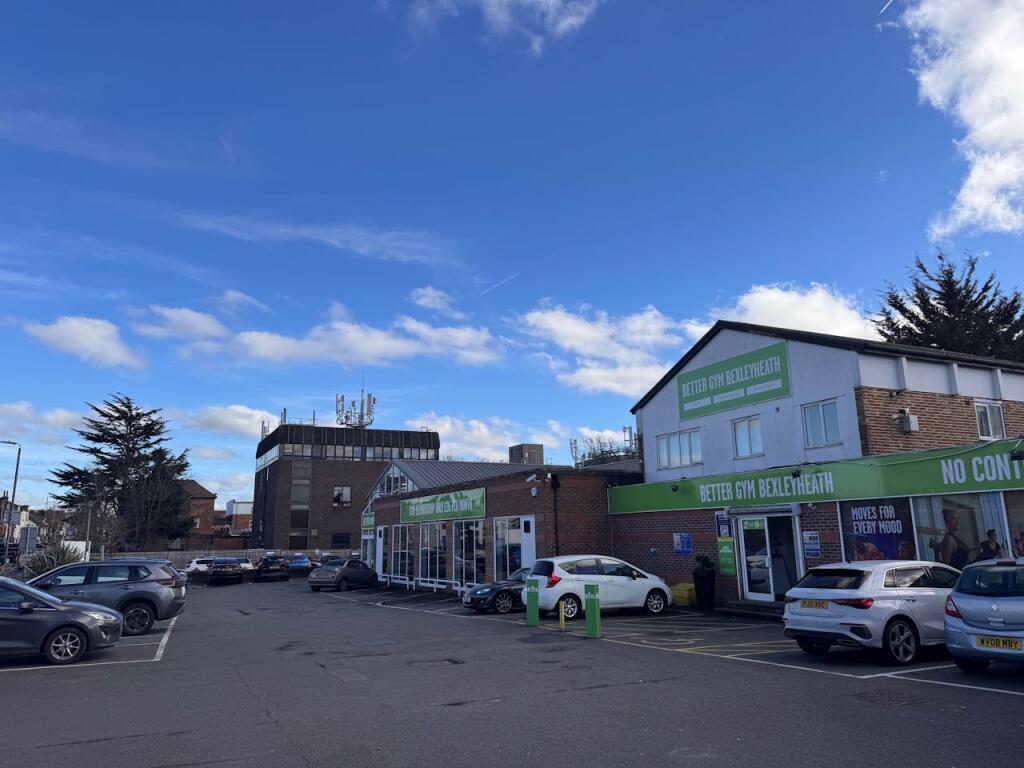 Main image of property: 315 - 321 Broadway, Bexleyheath, DA6 8DT