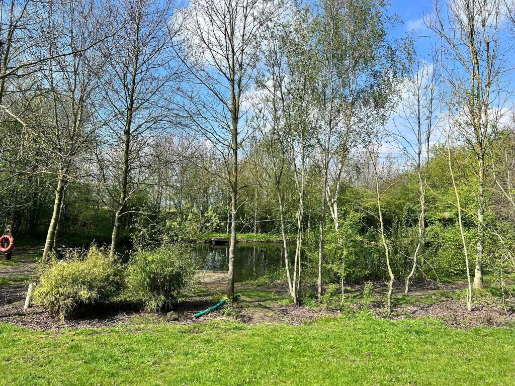 House in Doncaster - View 5