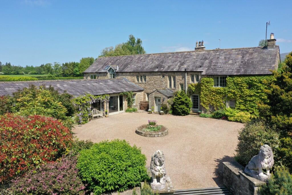 Main image of property: LOW GALE BARN, COWAN BRIDGE, LA6 2HR