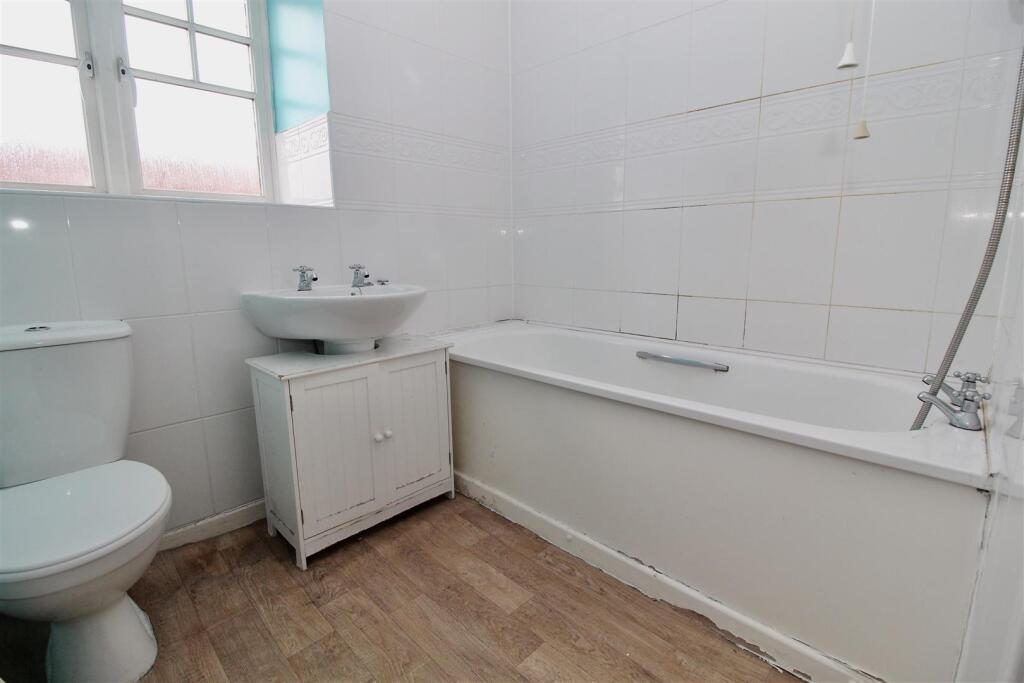 Additional image 9 of Buckland End, SHARD END