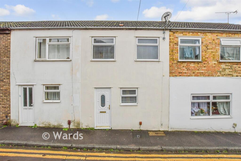 Main image of property: Bower Lane, Maidstone, Kent