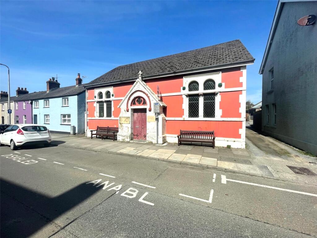 Studio detached on St. James Street, Narberth, SA67, £120,000