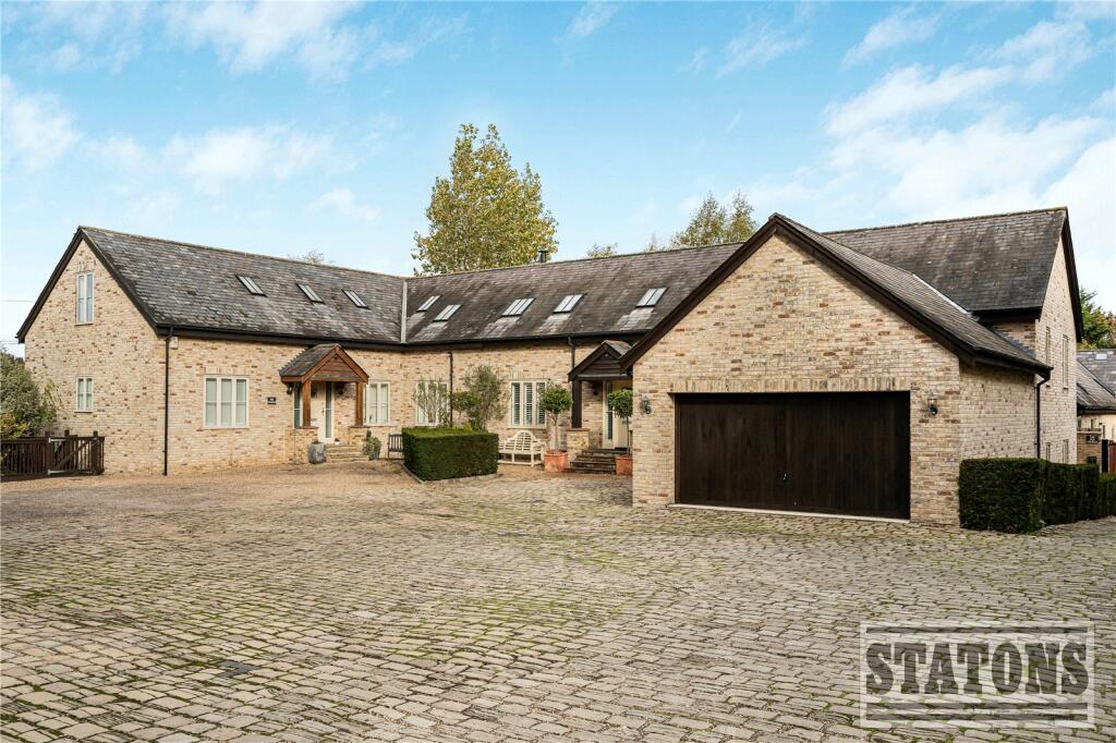 House in Enfield