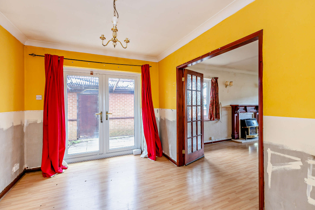 The Bungalow, Balmfield Crescent, Roberttown, Liversedge, Kirklees photo 3