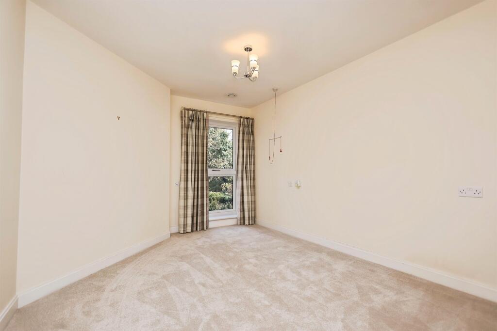 Apartment in Birmingham, The Calthorpe Estate, Harborne - More