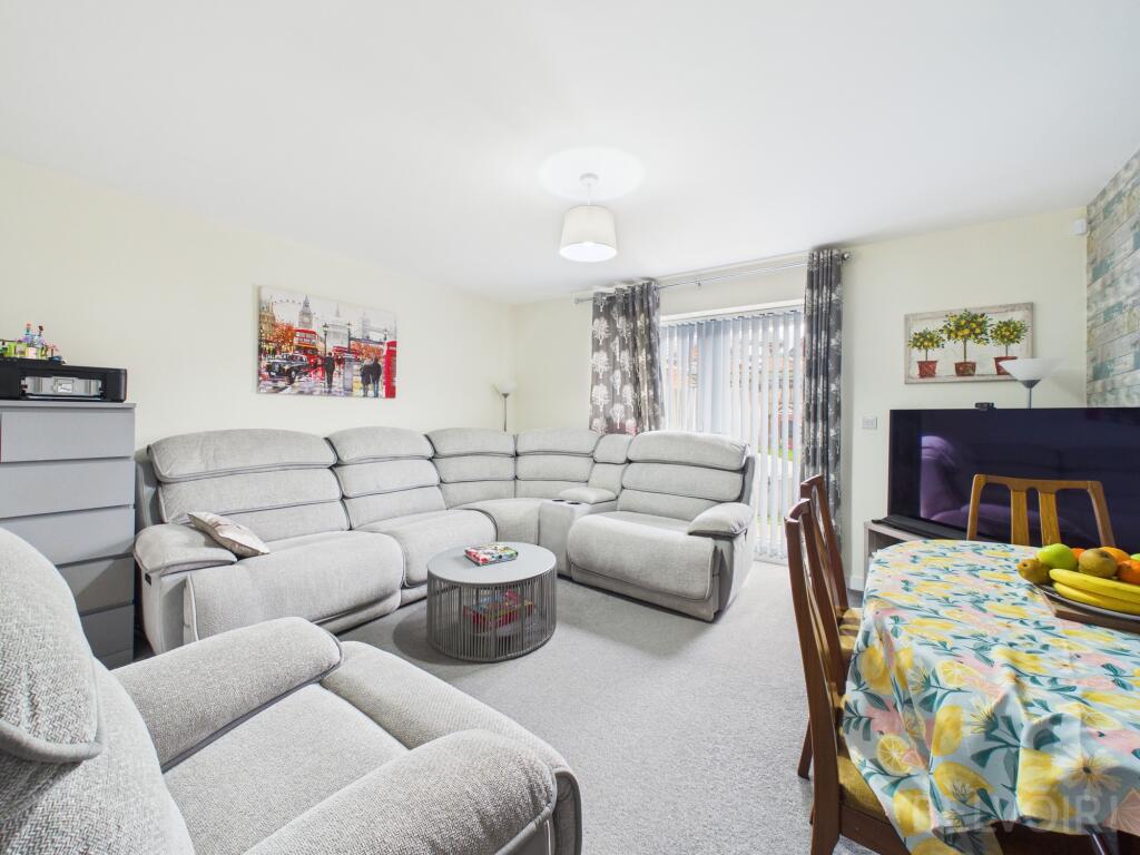 Burrow Drive, Watton, IP25 photo 4