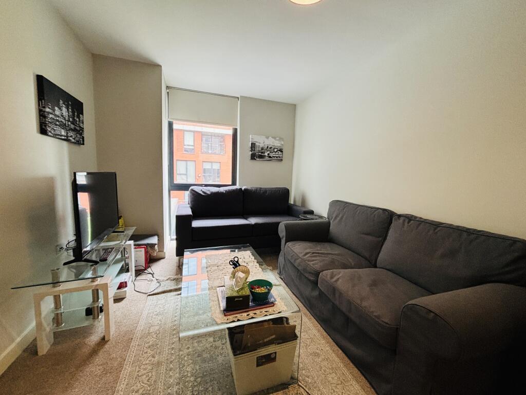 Main image of property: Adelphi Wharf 1, M3 6DZ