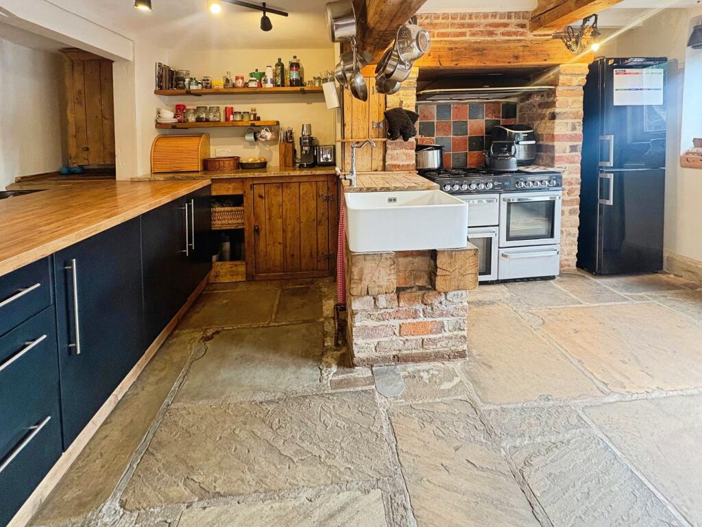 House in Nottingham, Ruddington - View 5