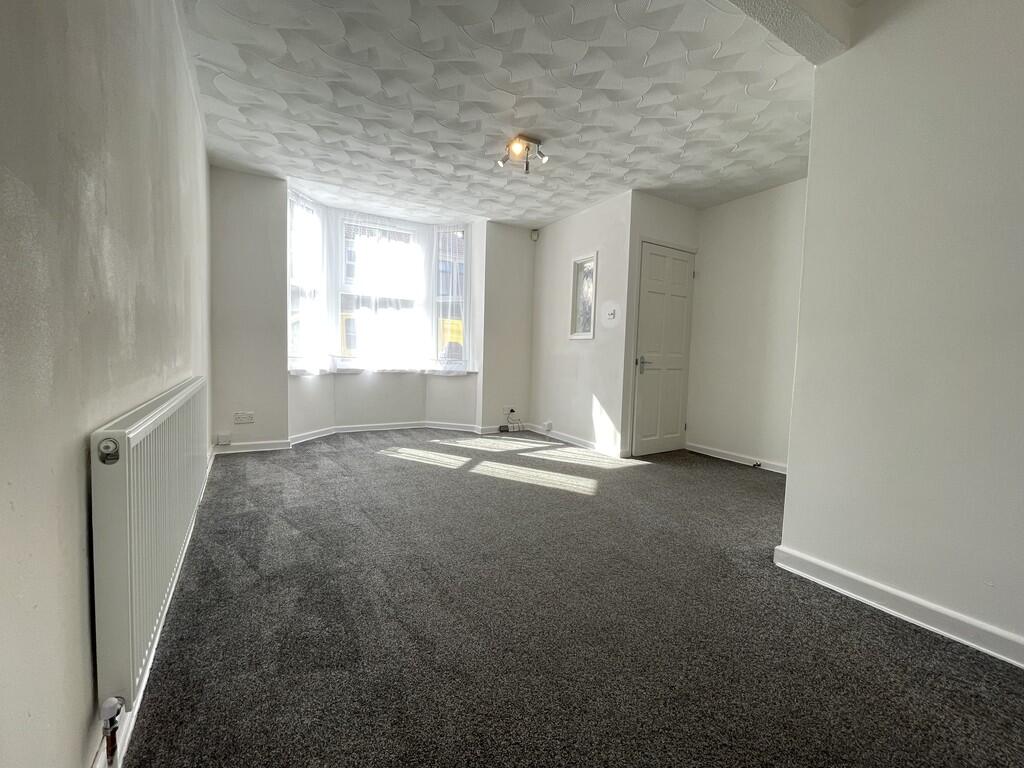 House in Portsmouth - View 4