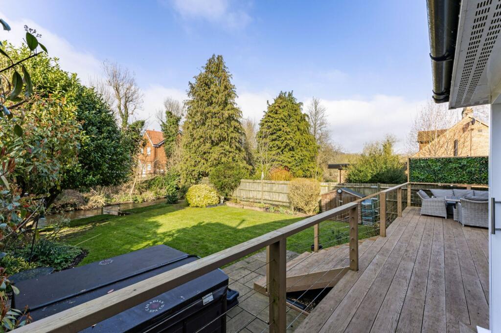 Main image of property: Meads Lane, Wheathampstead, St. Albans, Hertfordshire