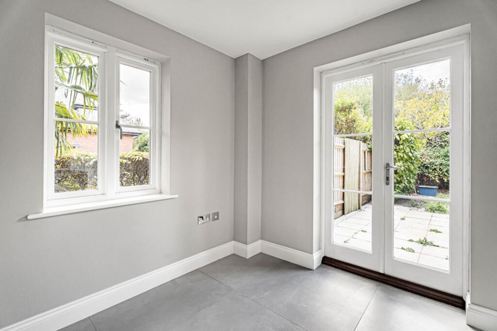 House in Stevenage - More