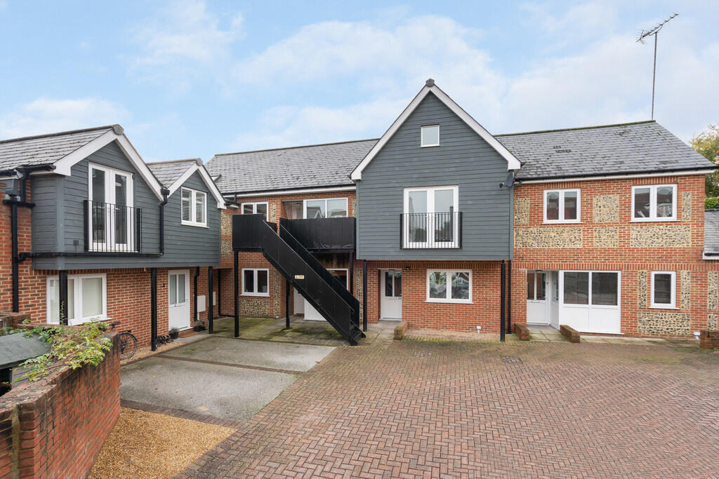 Main image of property: Falkland Road