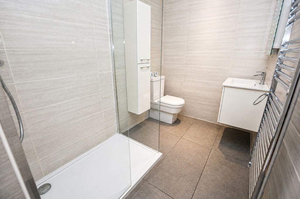 Apartment in Maidstone, Kent - More