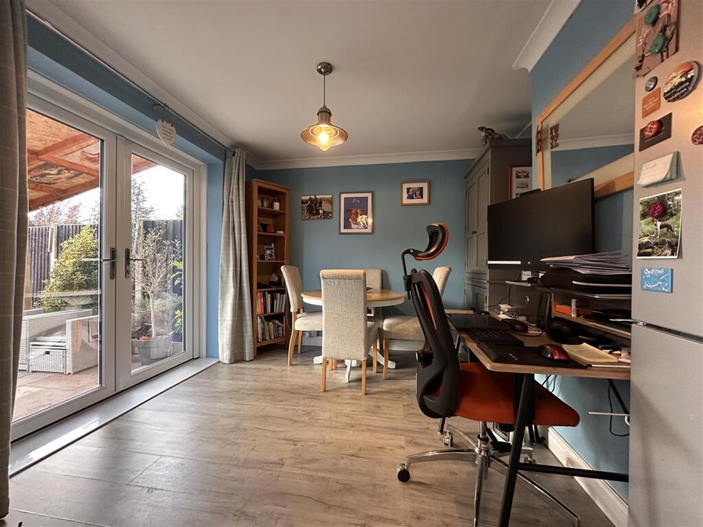 House in Newark and Sherwood, Newark - View 4